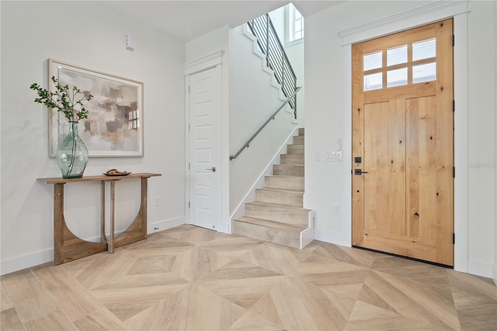 KEY ROYALE 1ST ADD - Residential