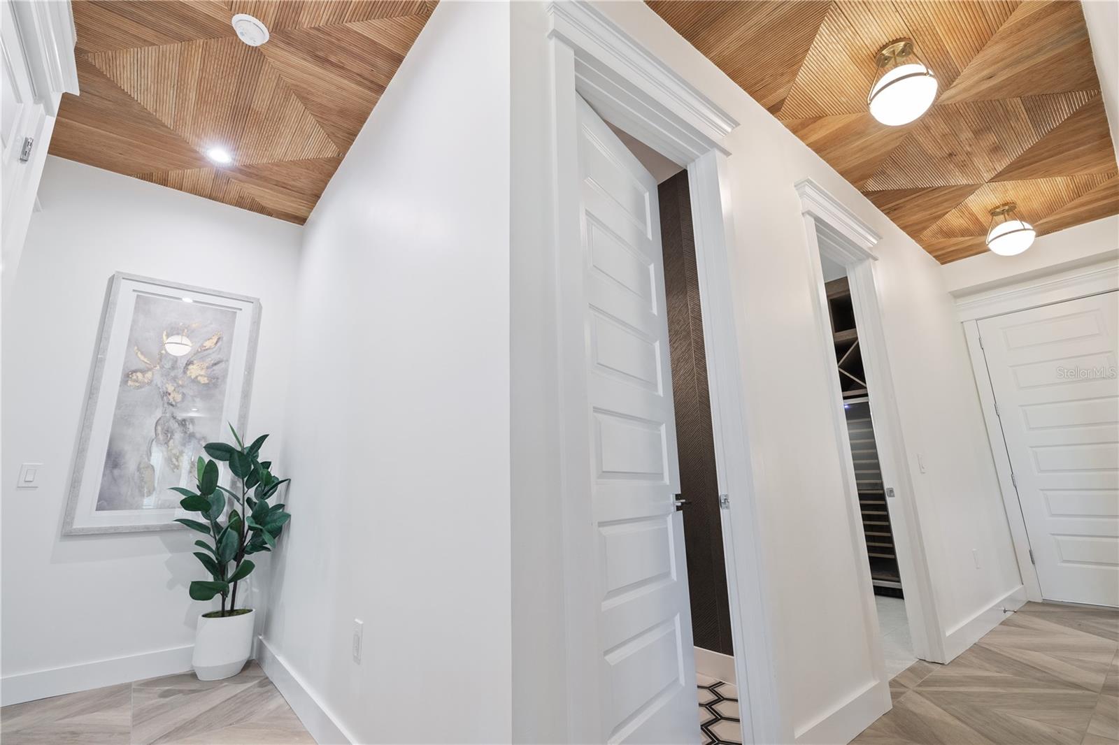 KEY ROYALE 1ST ADD - Residential