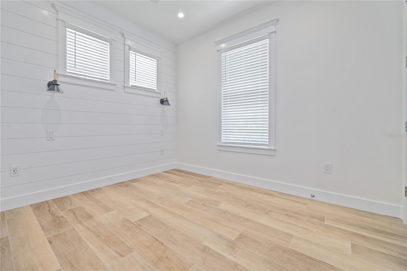 KEY ROYALE 1ST ADD - Residential