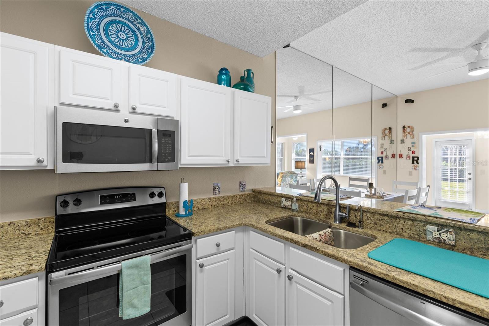 RADISON II CONDO - Residential