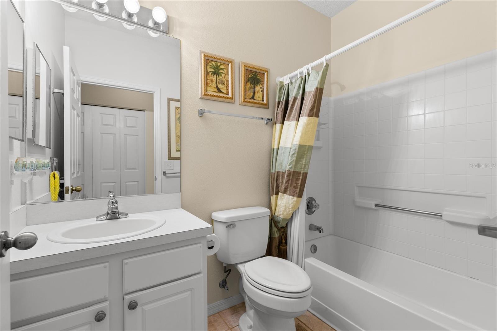 RADISON II CONDO - Residential