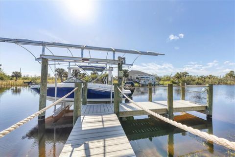 A home in PORT CHARLOTTE