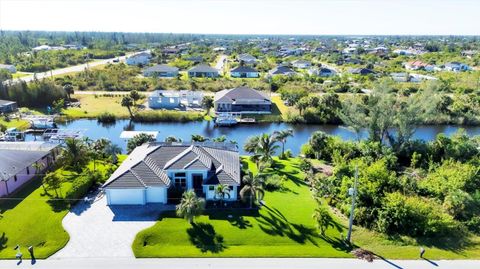 A home in PORT CHARLOTTE