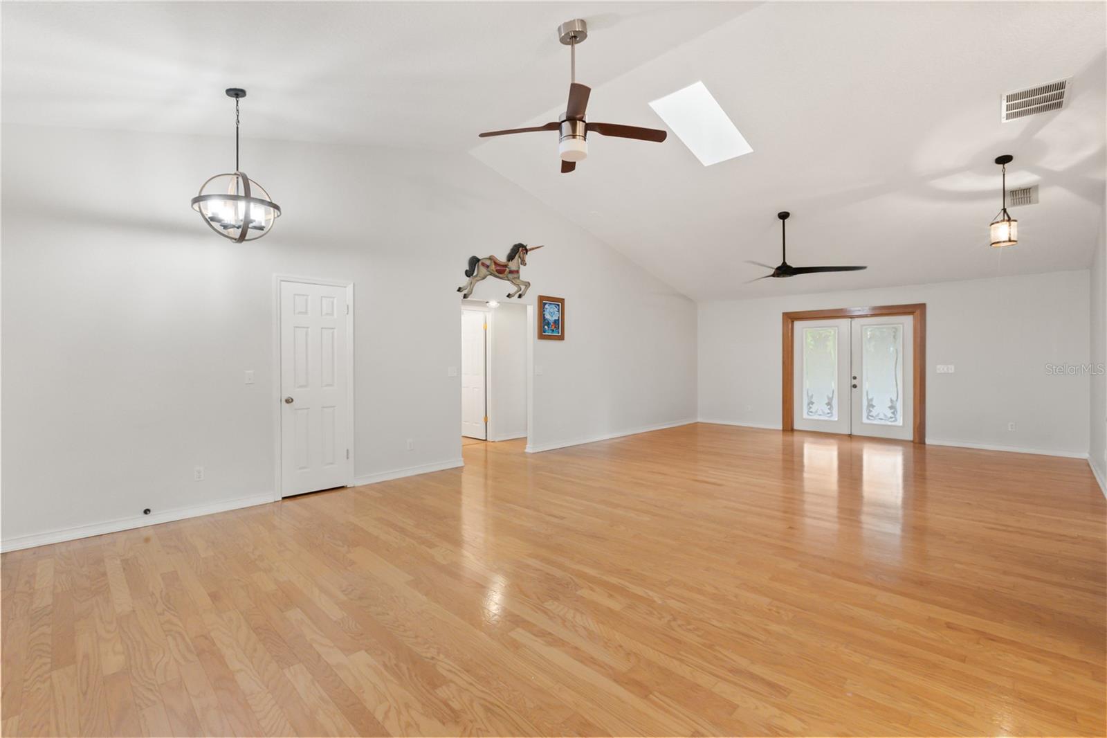 11415 TUSCARORA LANE