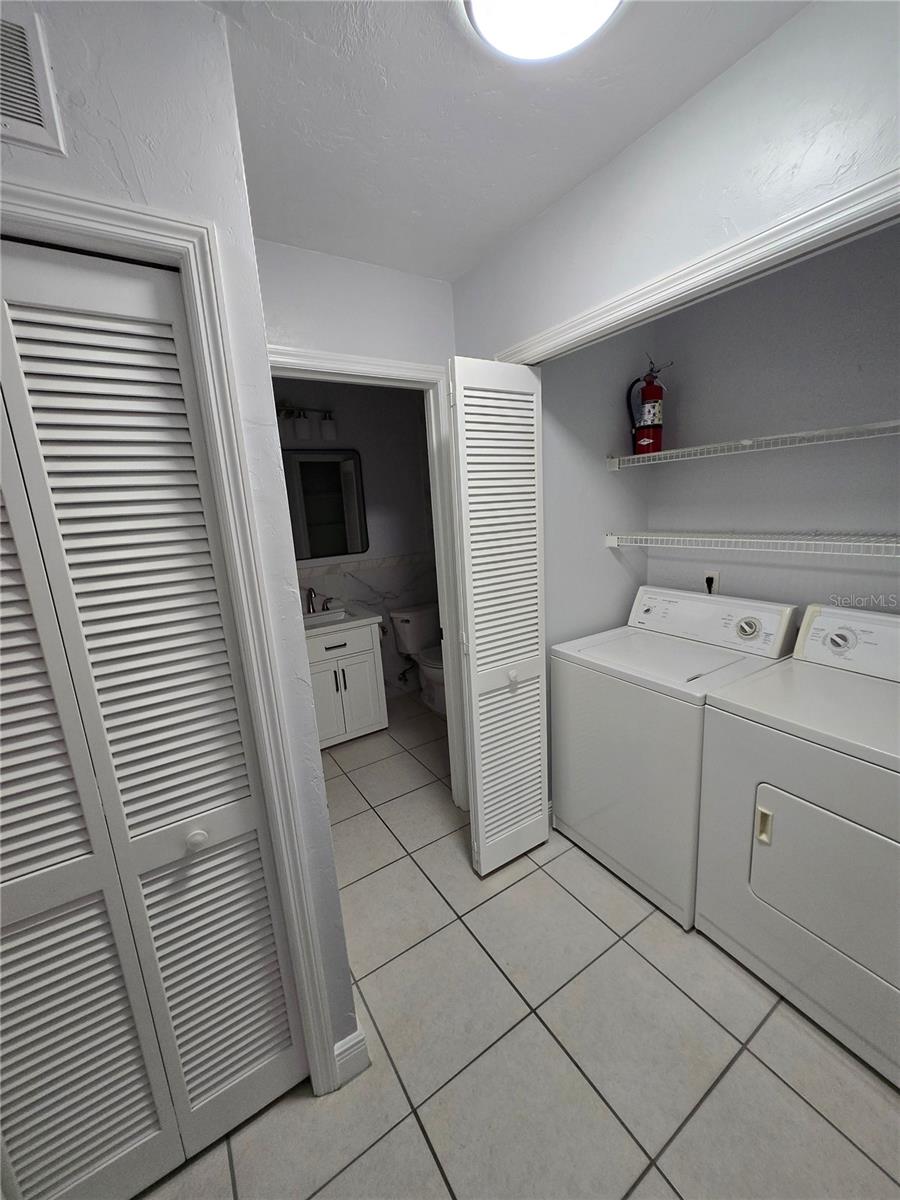 WOOD CREEK VILLAGE - Residential Lease