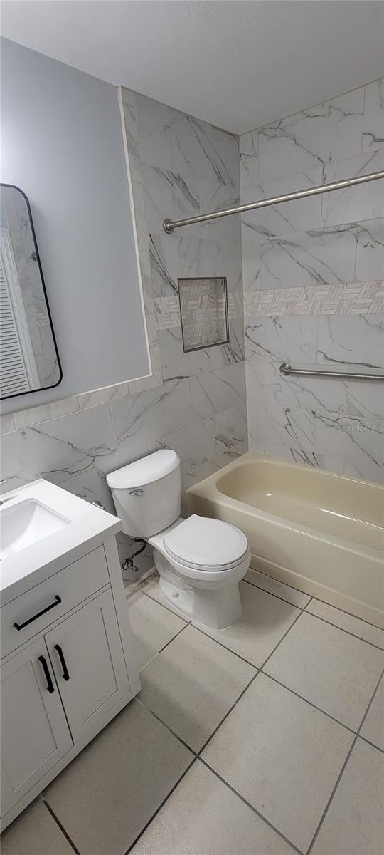 WOOD CREEK VILLAGE - Residential Lease