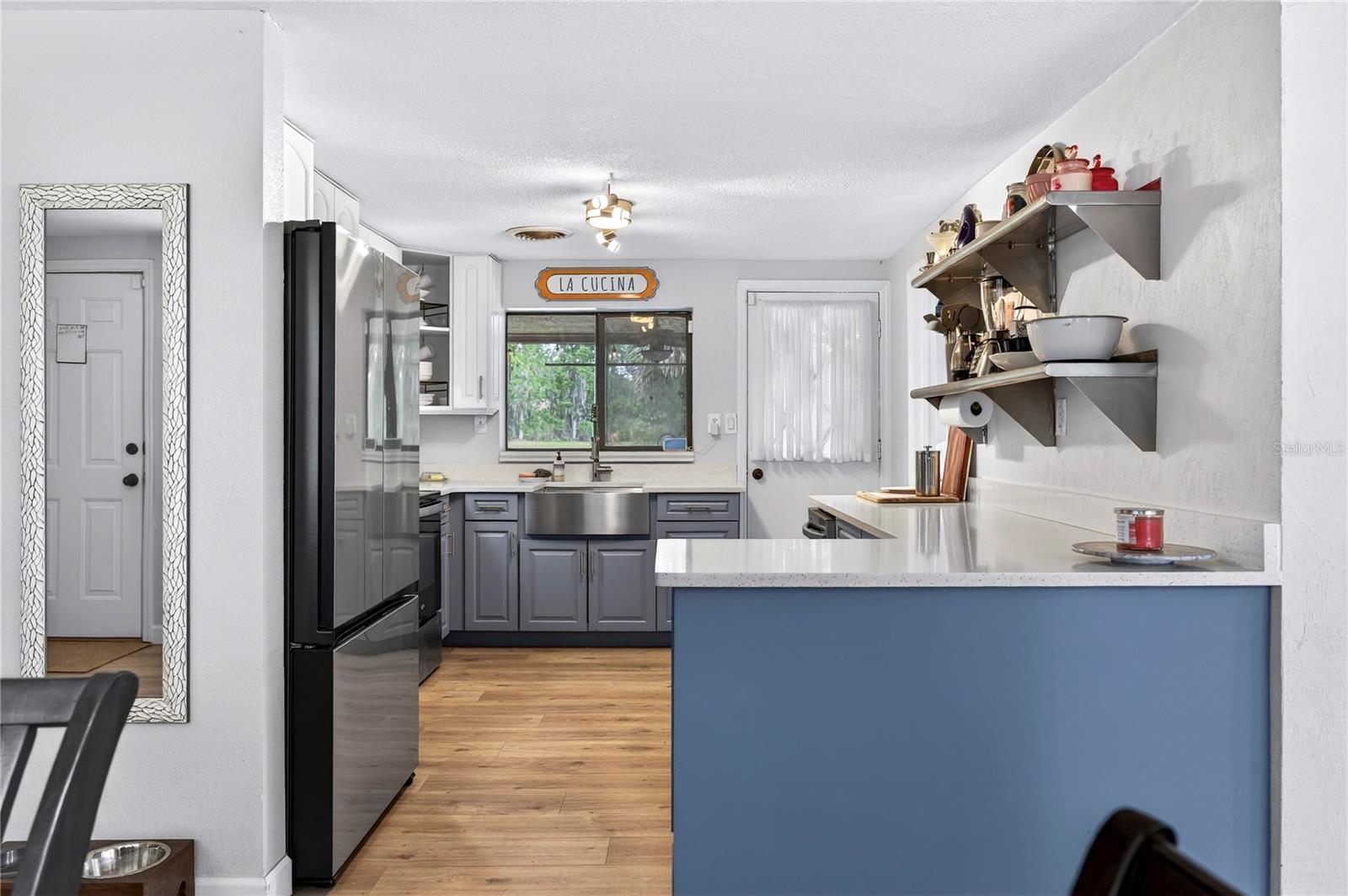 DAGWOOD ACRES - Residential