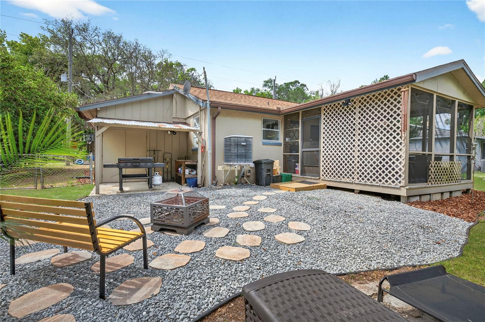 DAGWOOD ACRES - Residential