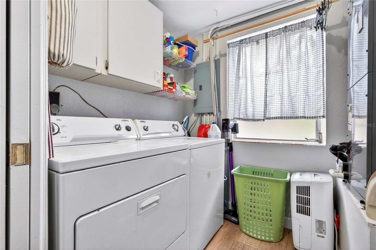 DAGWOOD ACRES - Residential