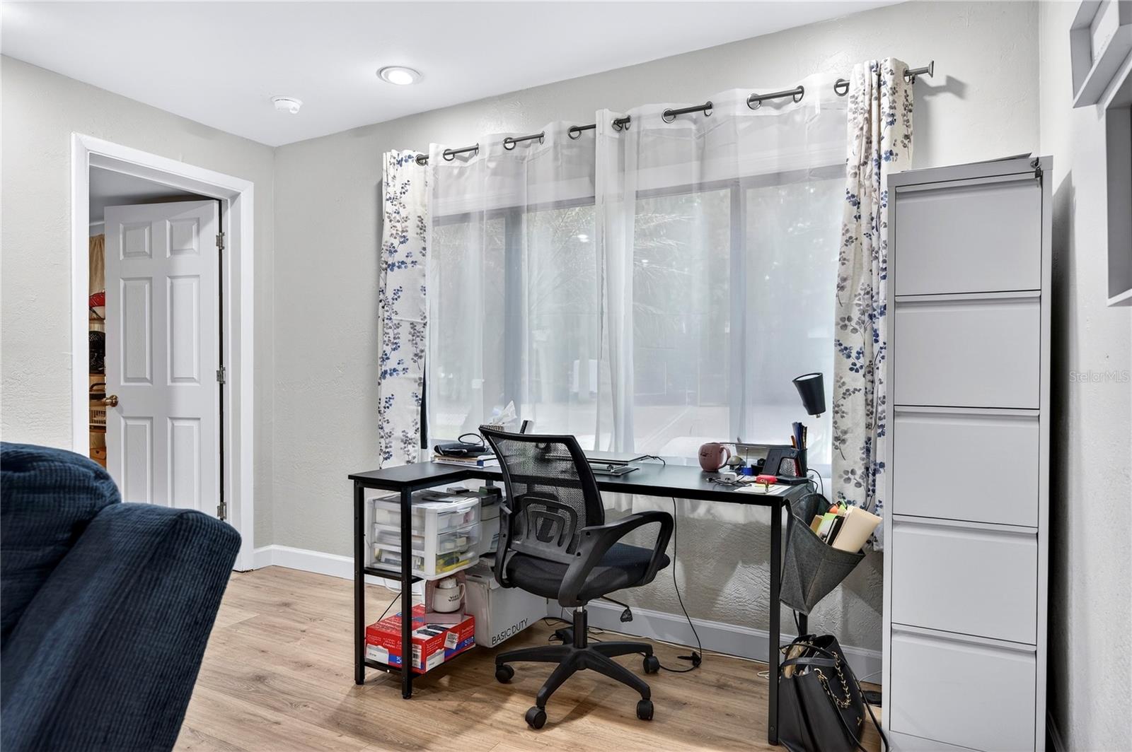 DAGWOOD ACRES - Residential