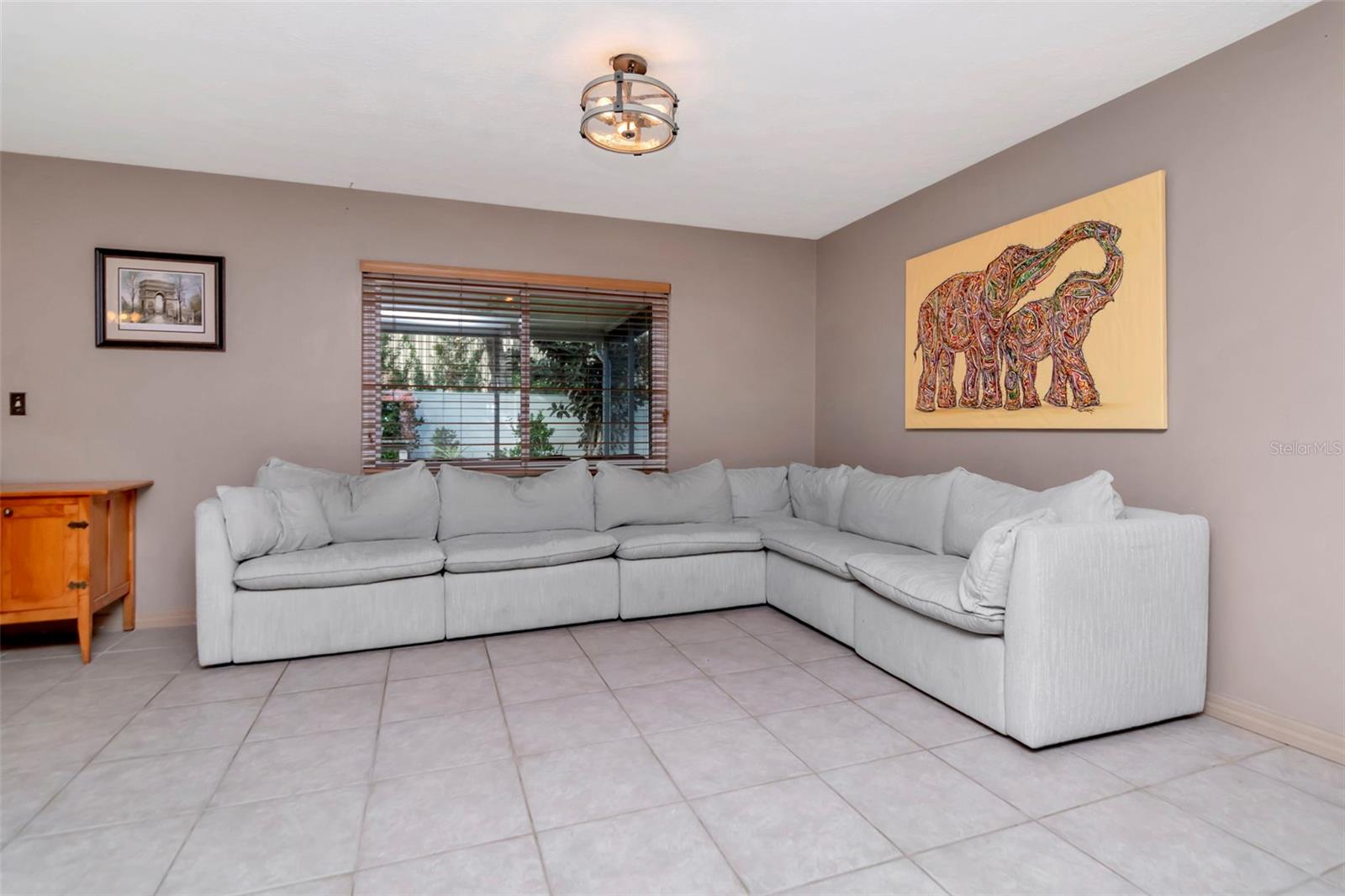 SOMERSET LAKES - Residential