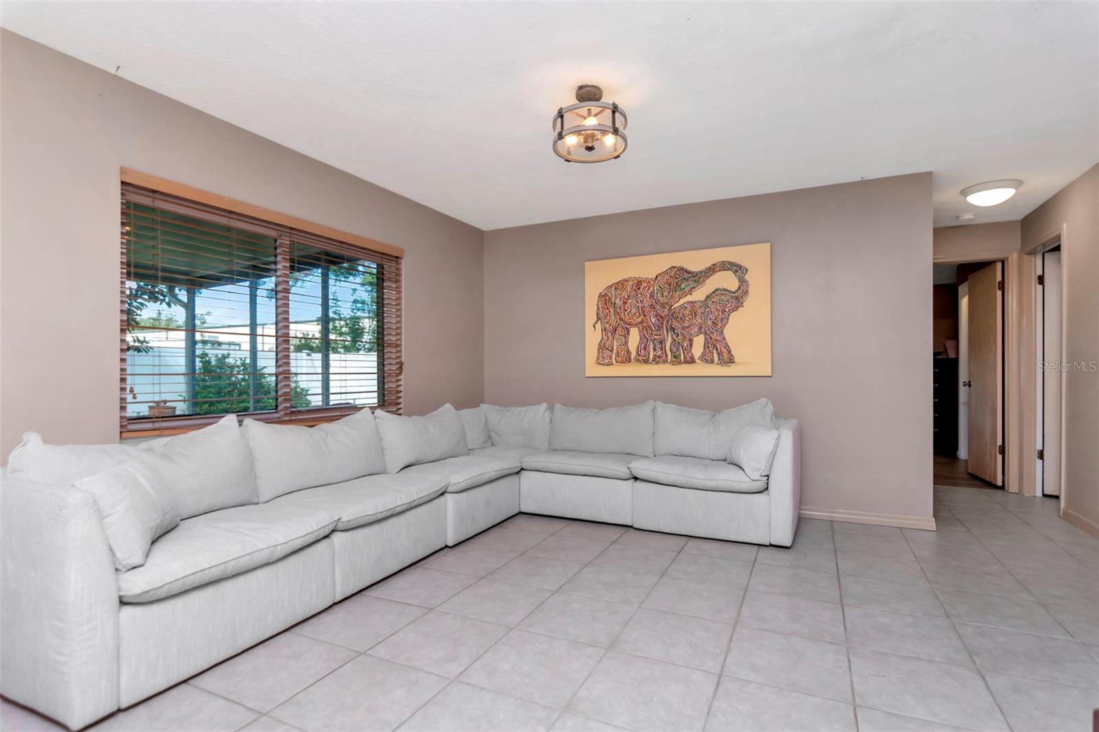 SOMERSET LAKES - Residential