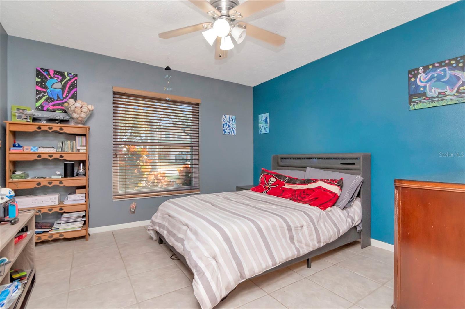 SOMERSET LAKES - Residential