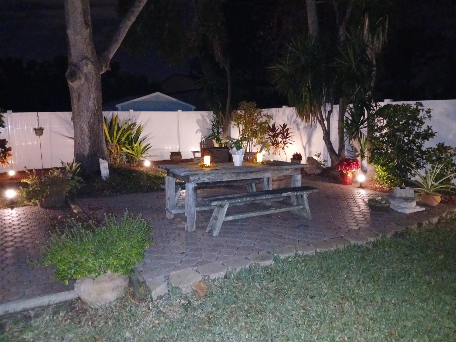 SOMERSET LAKES - Residential