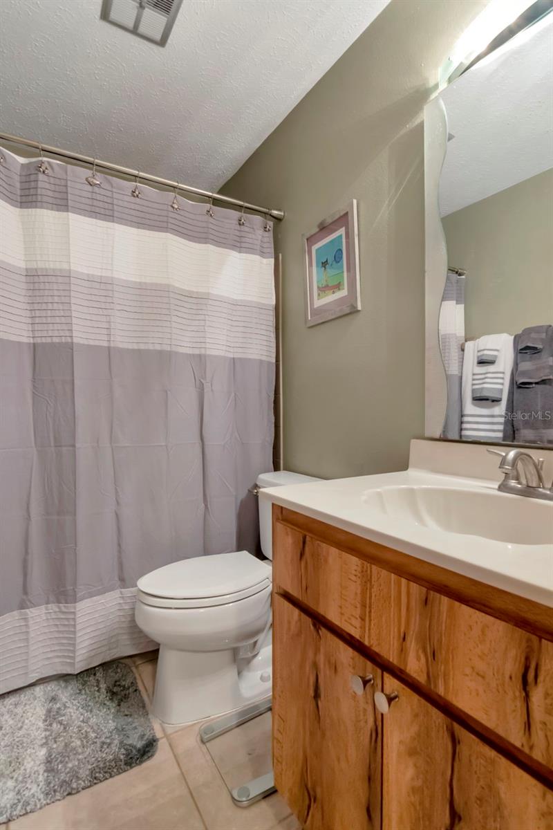 SOMERSET LAKES - Residential