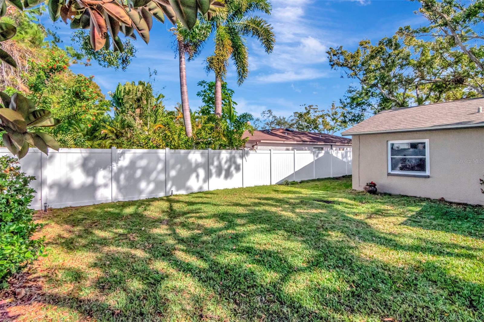 SOMERSET LAKES - Residential