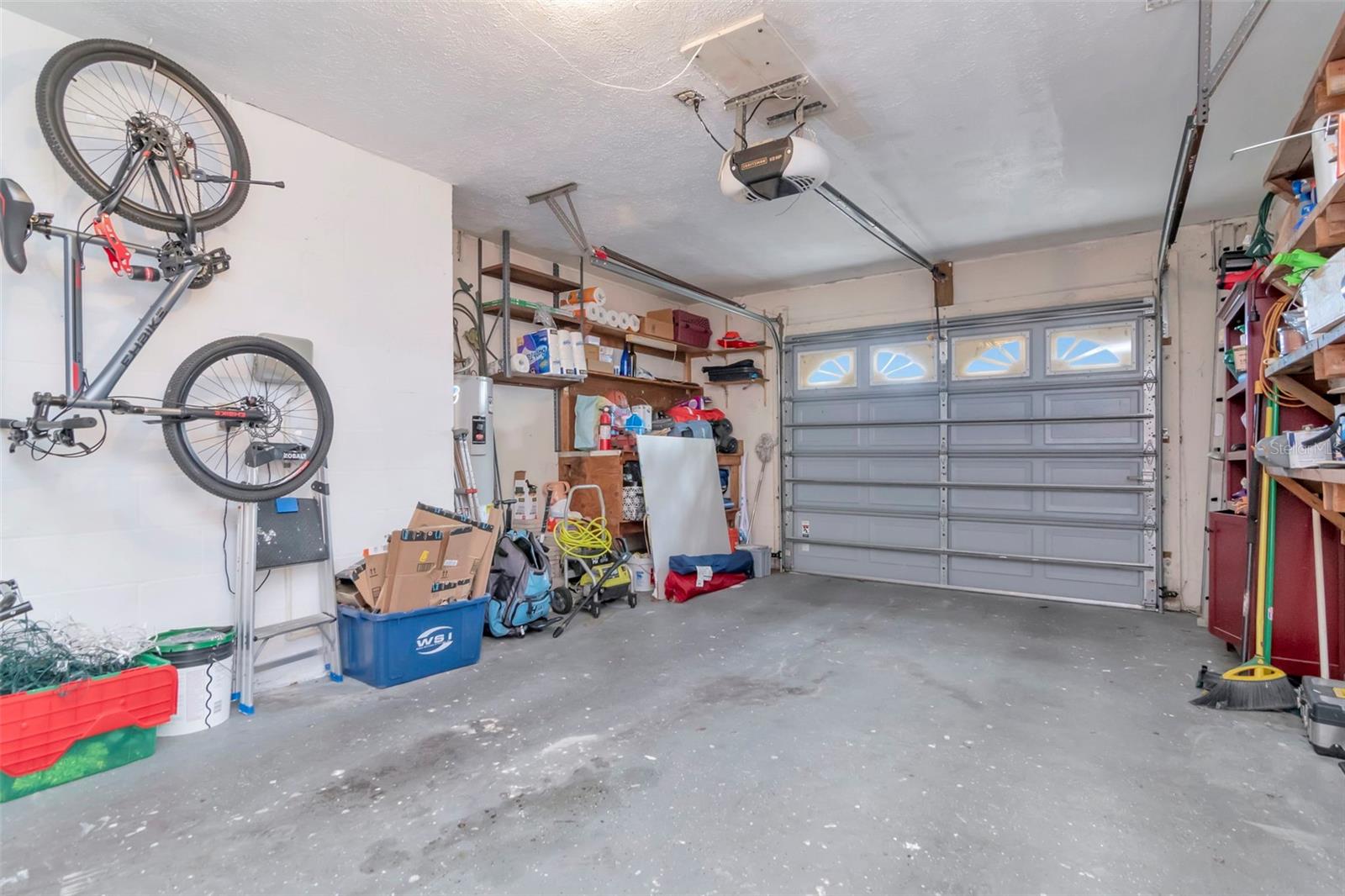 SOMERSET LAKES - Residential