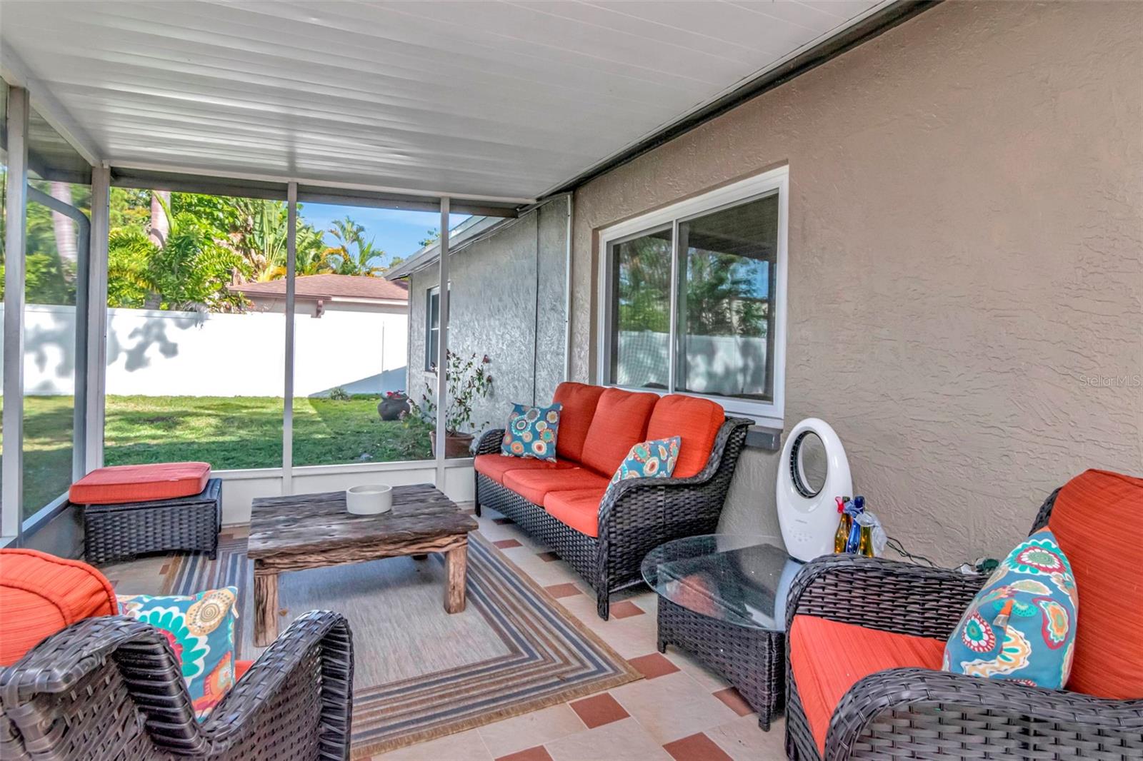 SOMERSET LAKES - Residential