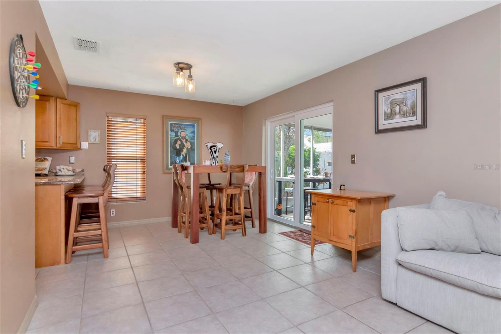 SOMERSET LAKES - Residential