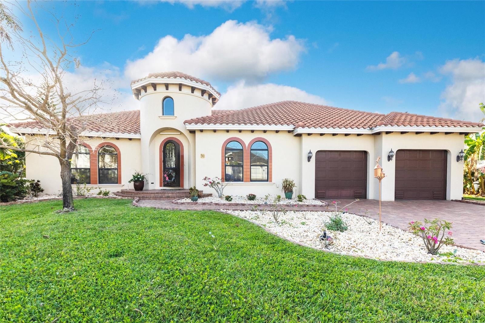 PUTA GORDA ISLES SEC 06 - Residential