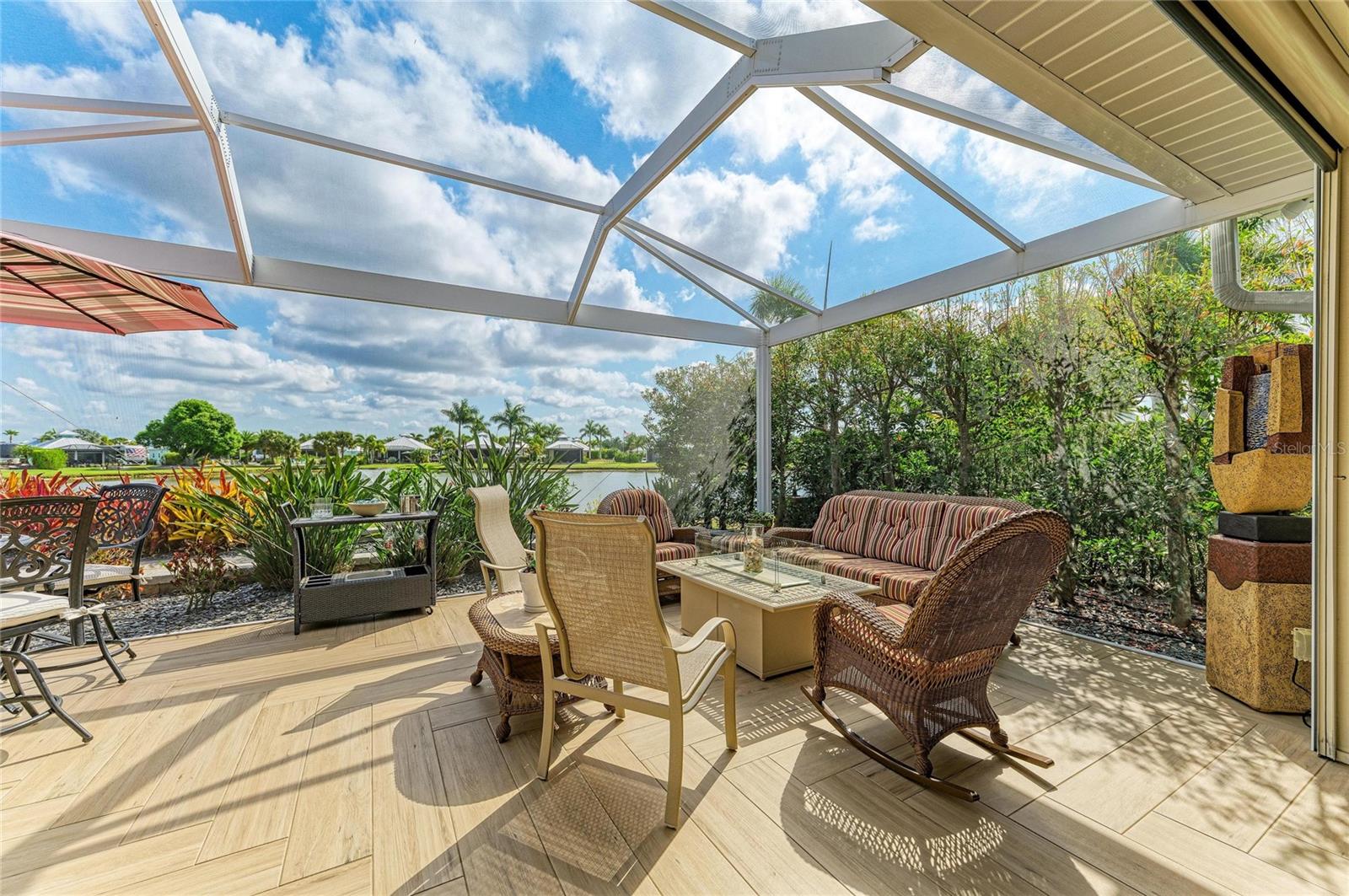 THORNTON CRK MOTORCOACH RESIDENCE - Residential