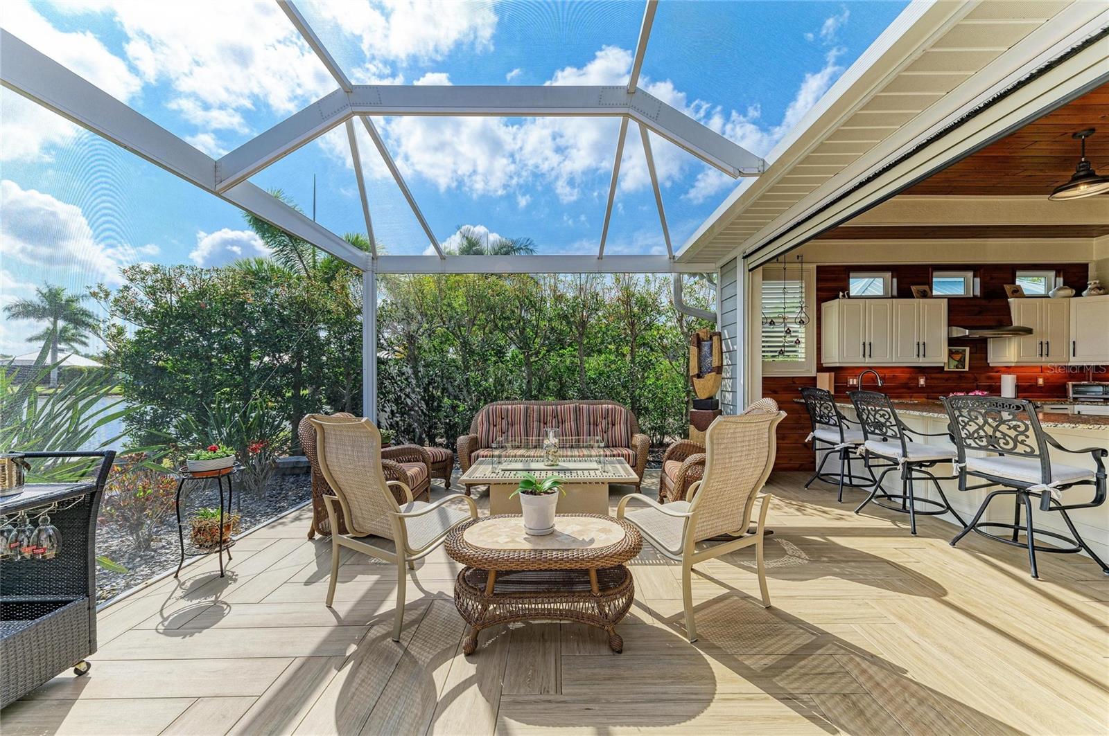 THORNTON CRK MOTORCOACH RESIDENCE - Residential