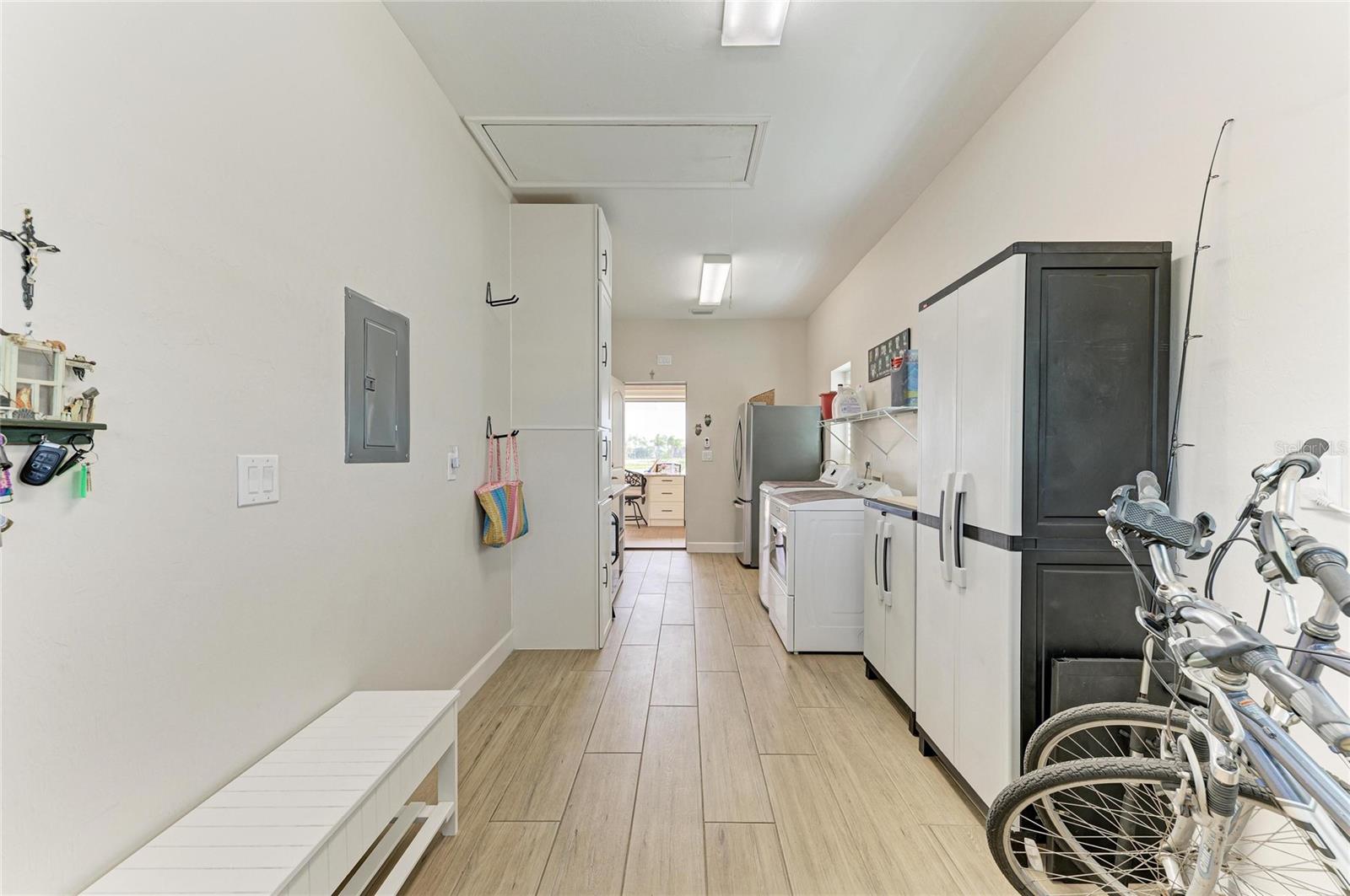 THORNTON CRK MOTORCOACH RESIDENCE - Residential