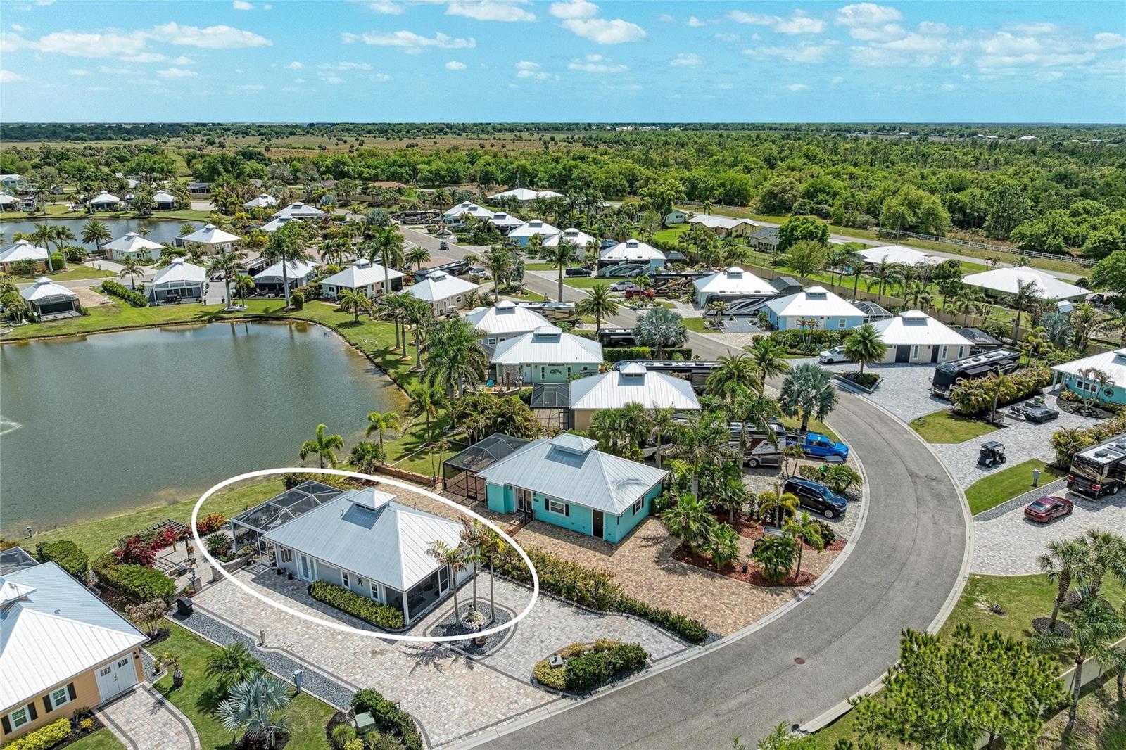 THORNTON CRK MOTORCOACH RESIDENCE - Residential