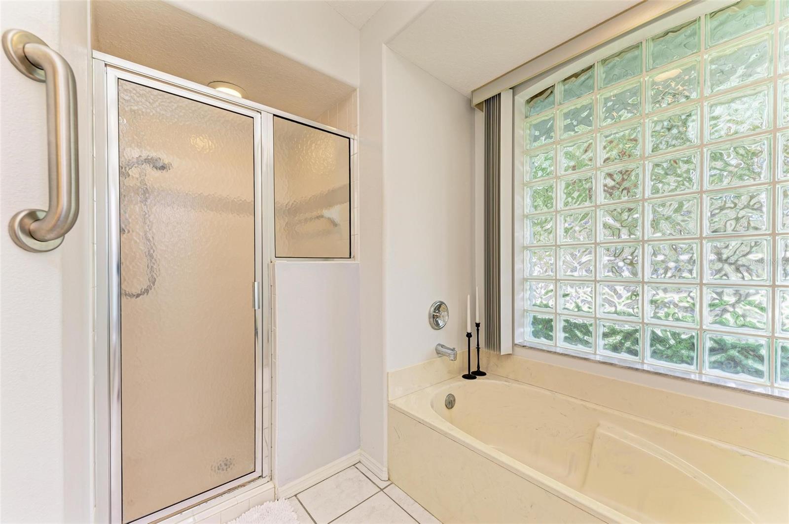 OAK CREEK FOREST - Residential