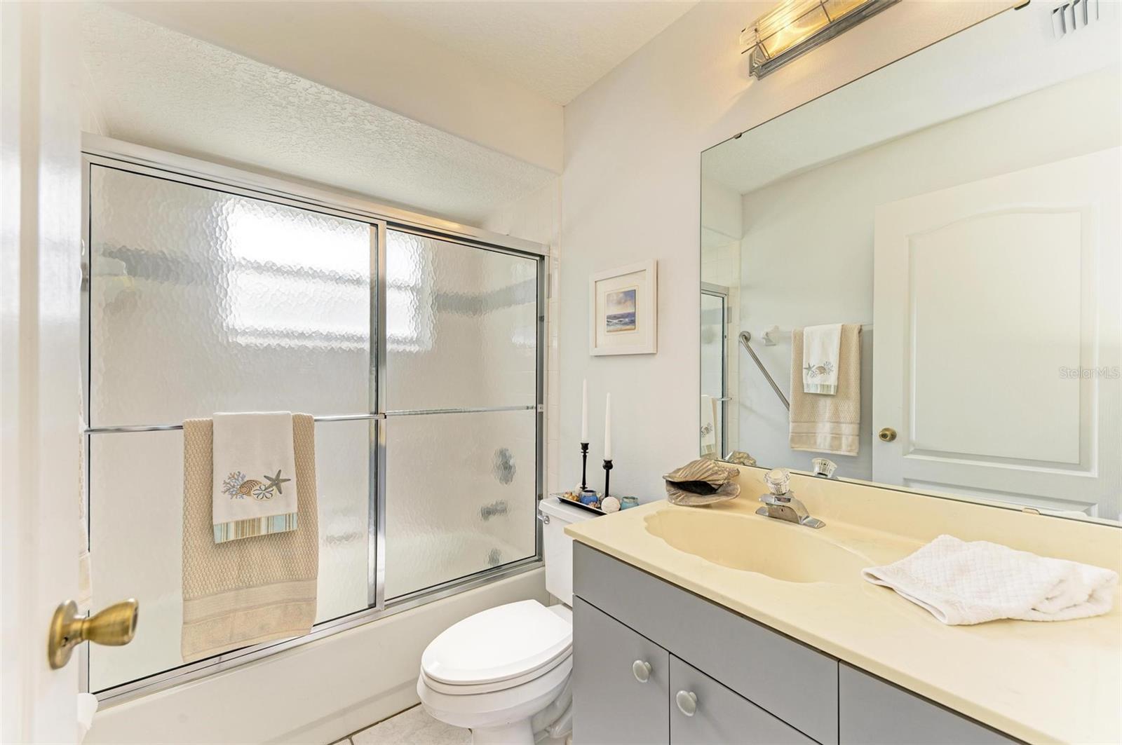 OAK CREEK FOREST - Residential