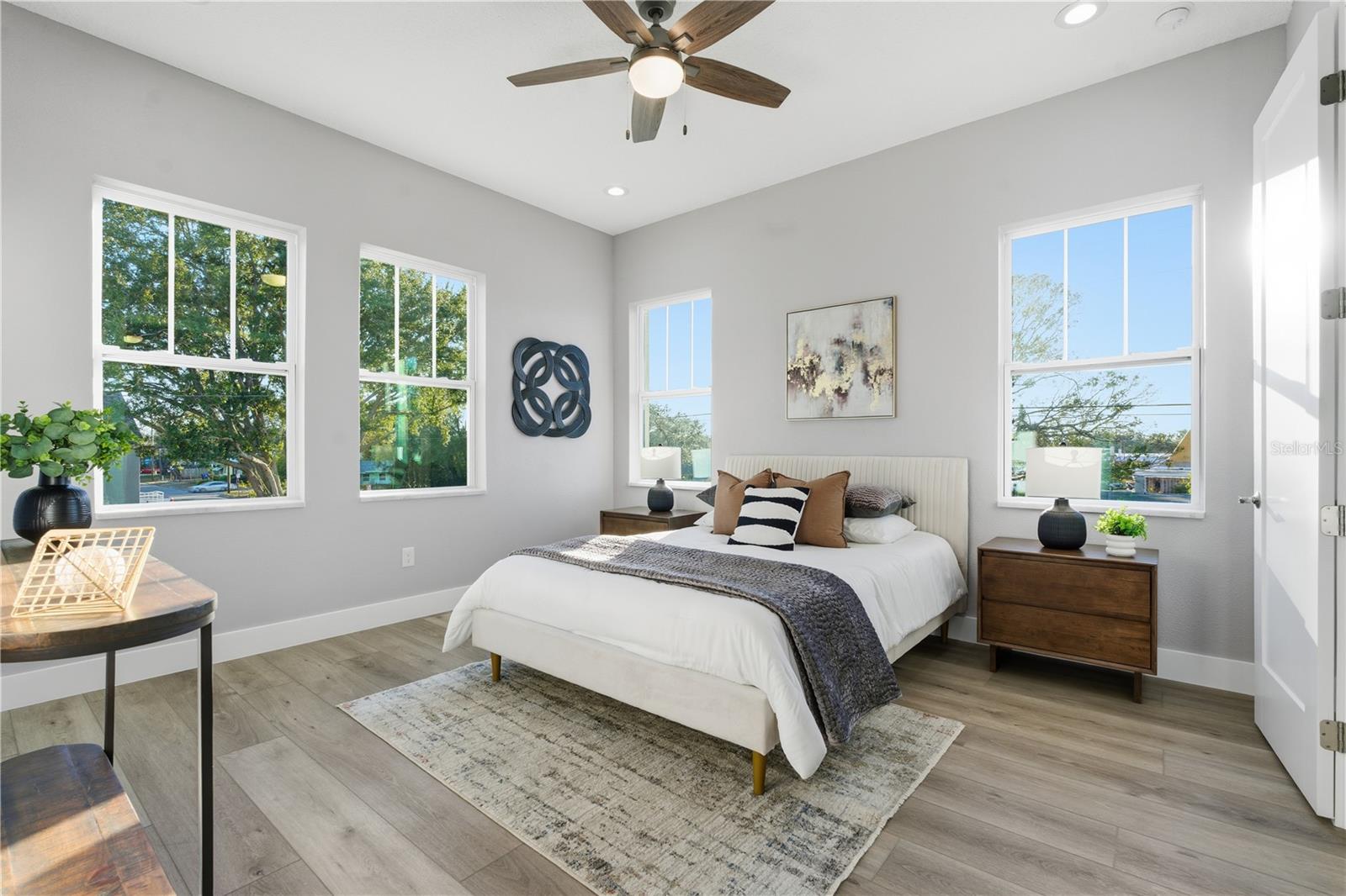 ROOSEVELT PARK ADD - Residential