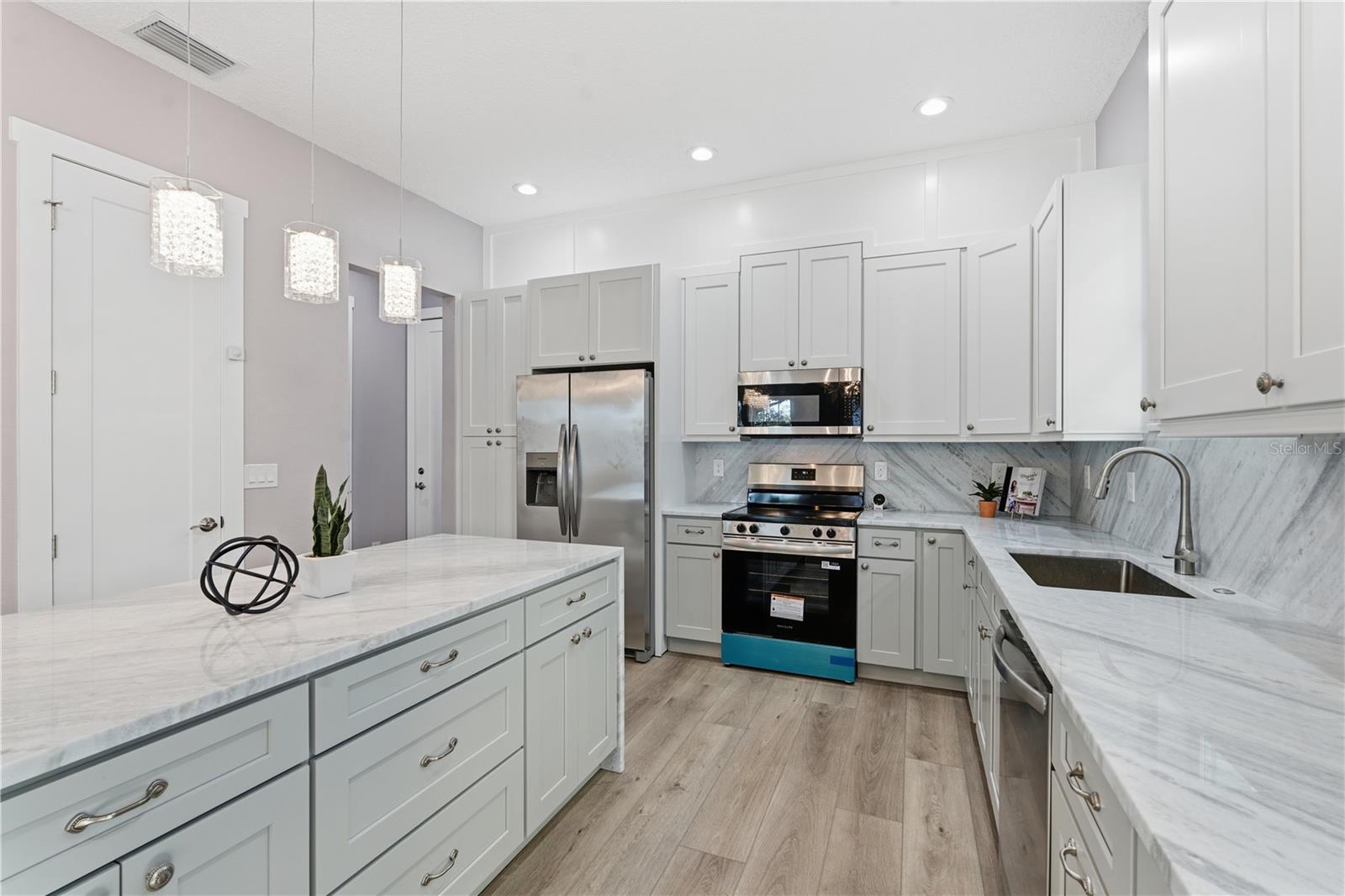 ROOSEVELT PARK ADD - Residential