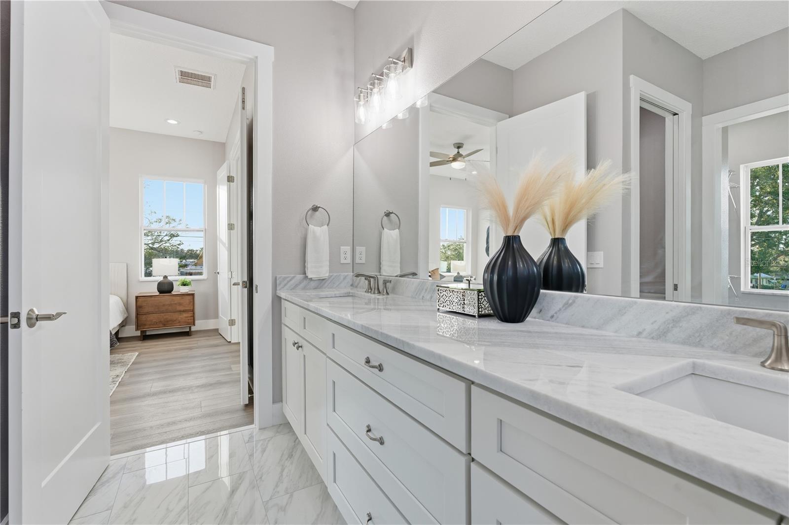 ROOSEVELT PARK ADD - Residential