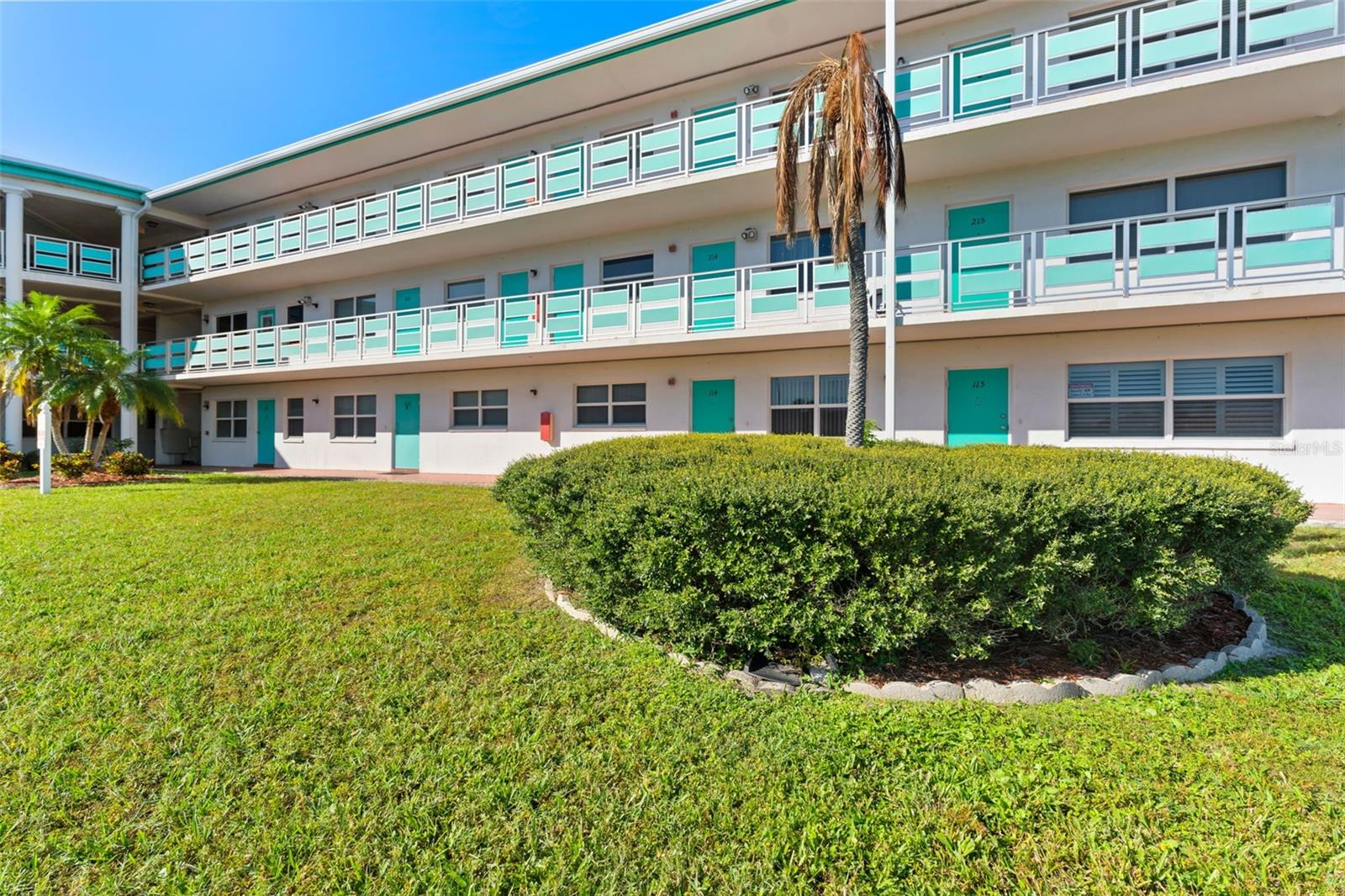 TOWN APTS CONDO - Residential