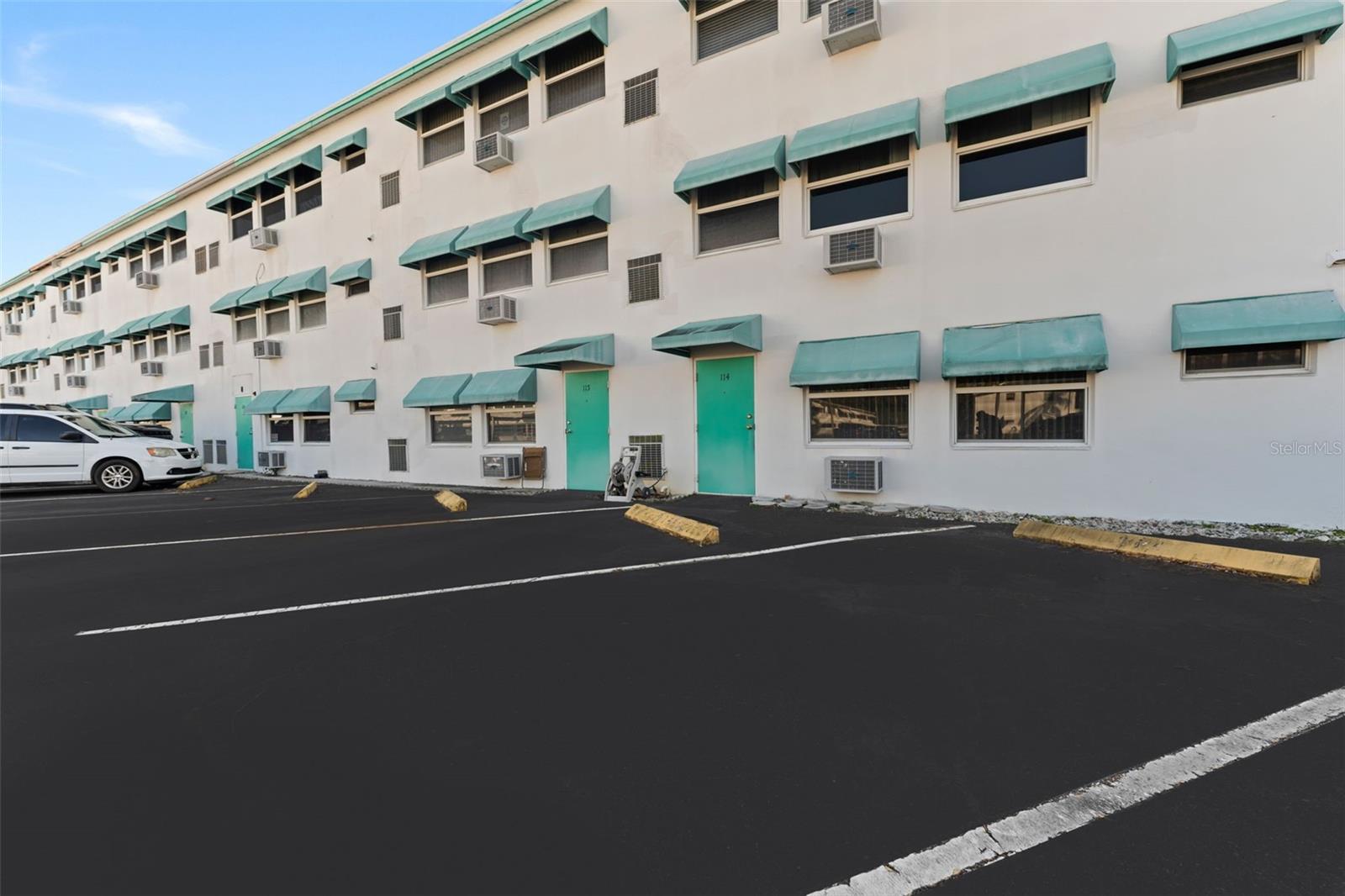 TOWN APTS CONDO - Residential