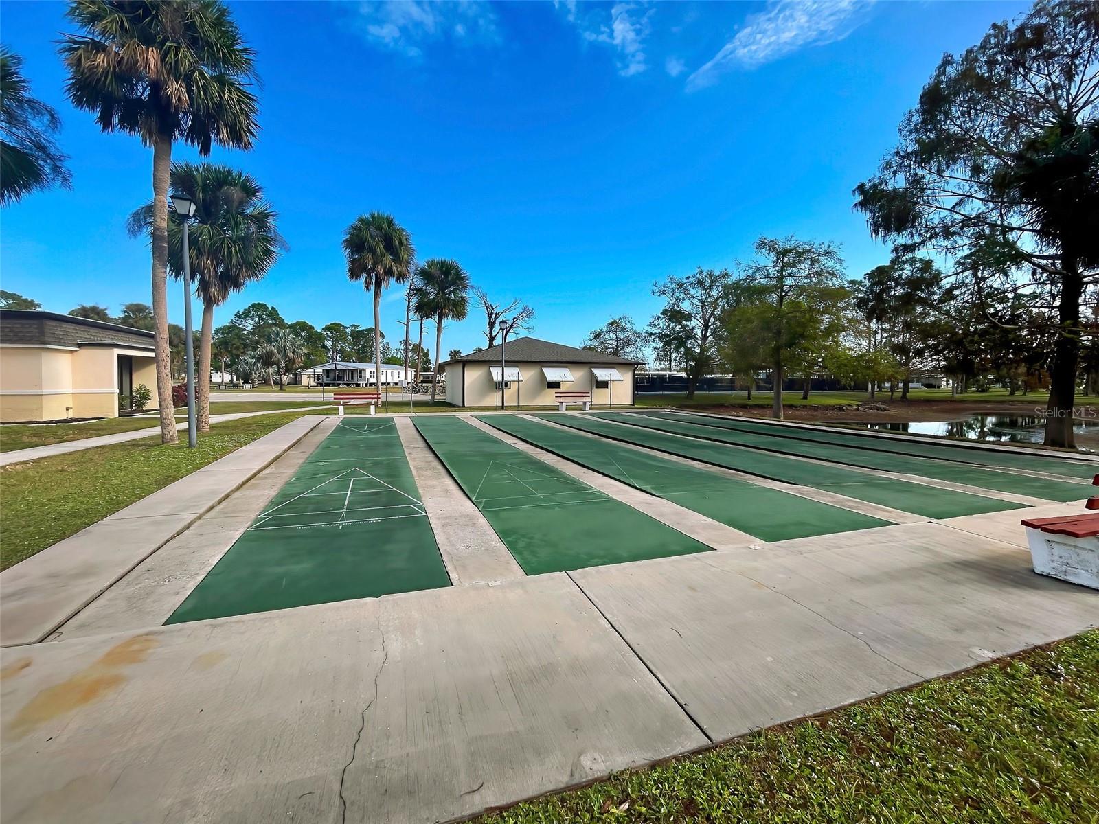 HOLIDAY PARK - Residential