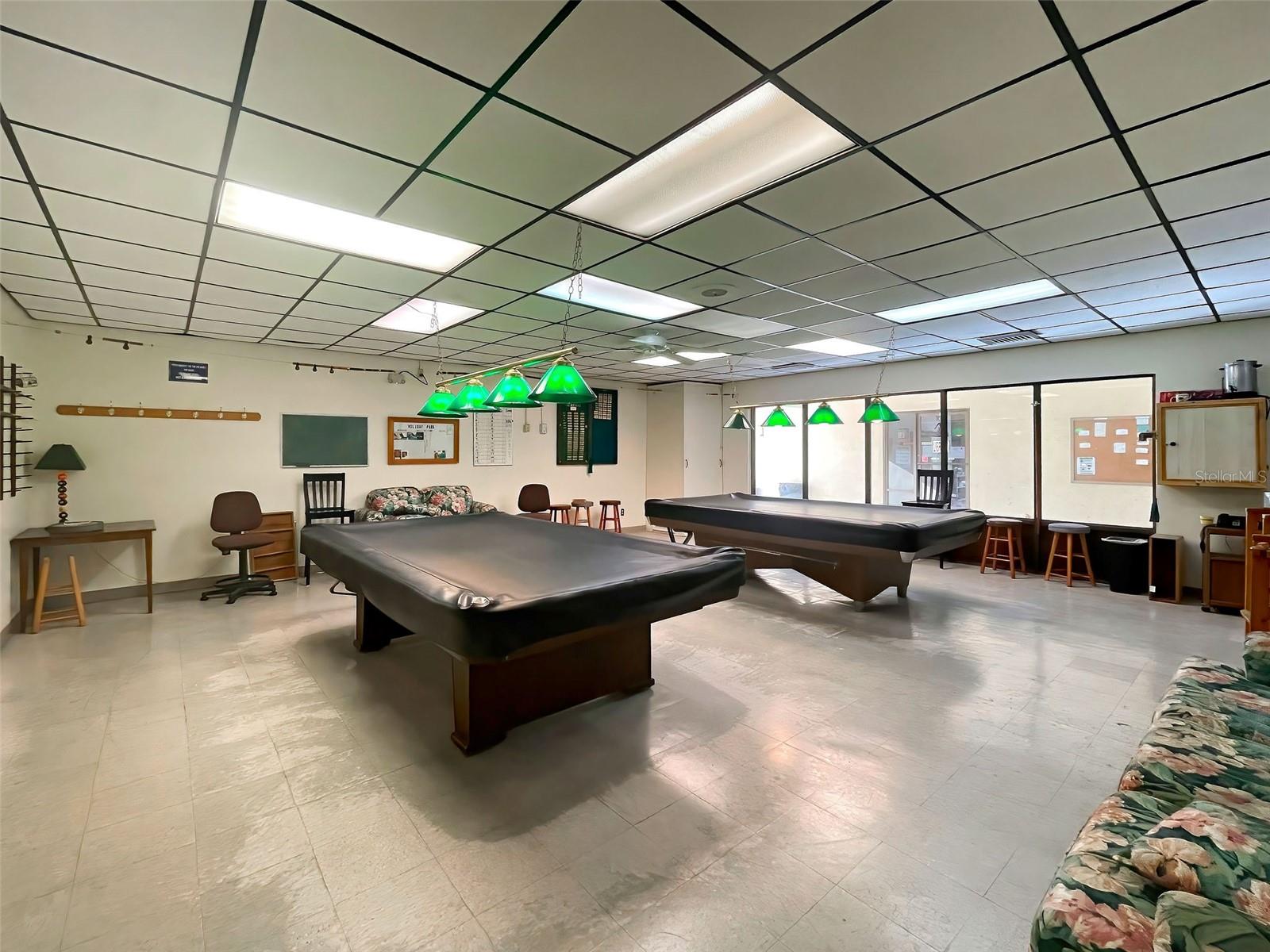 HOLIDAY PARK - Residential