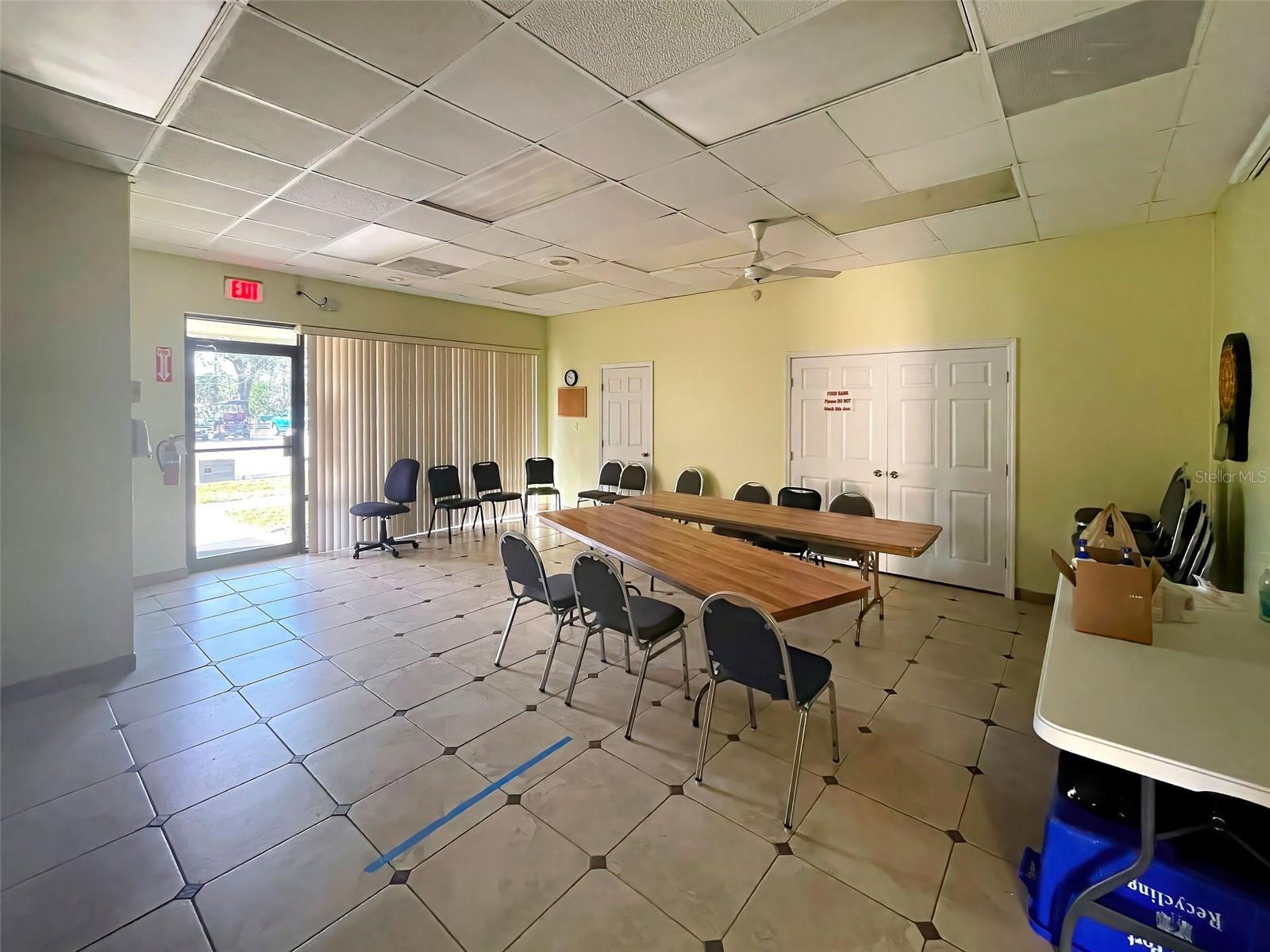 HOLIDAY PARK - Residential