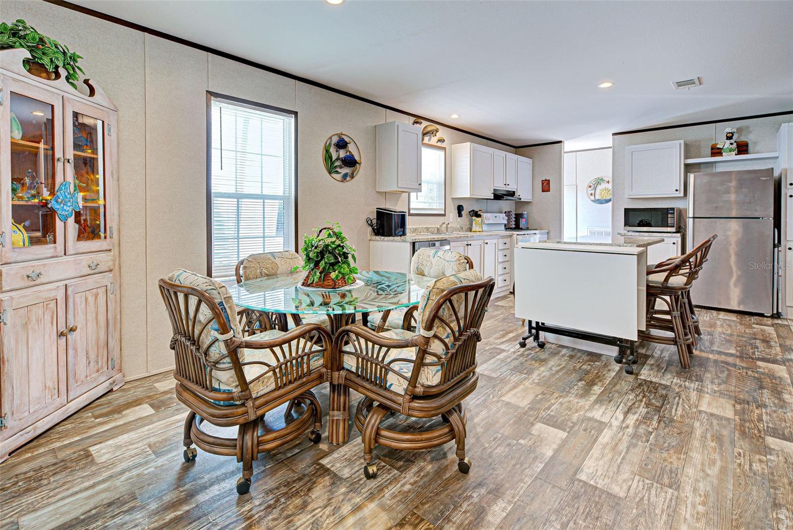 HOLIDAY PARK - Residential