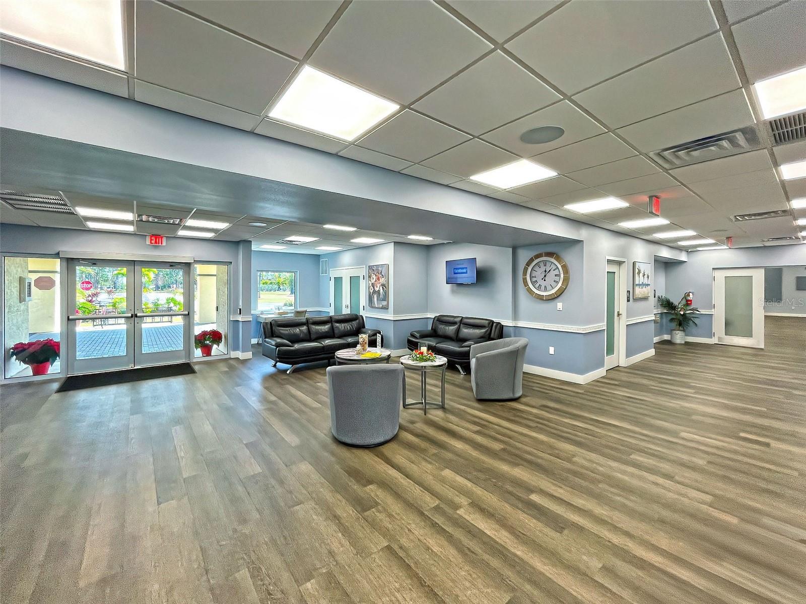 HOLIDAY PARK - Residential