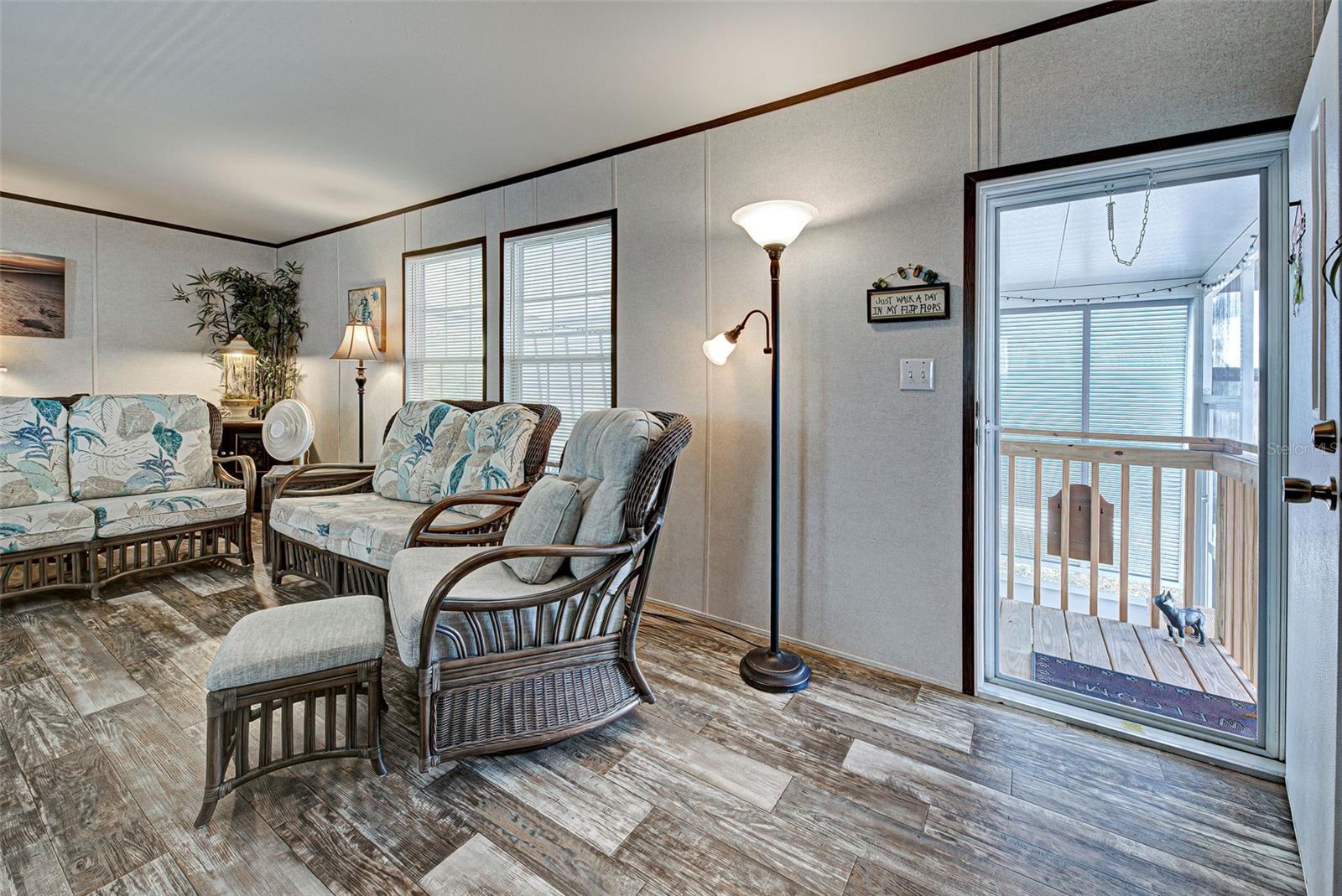 HOLIDAY PARK - Residential