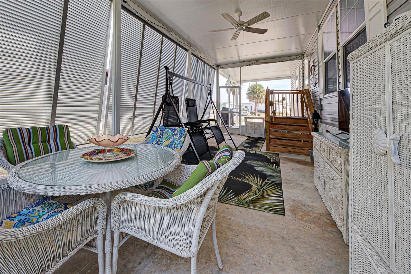 HOLIDAY PARK - Residential