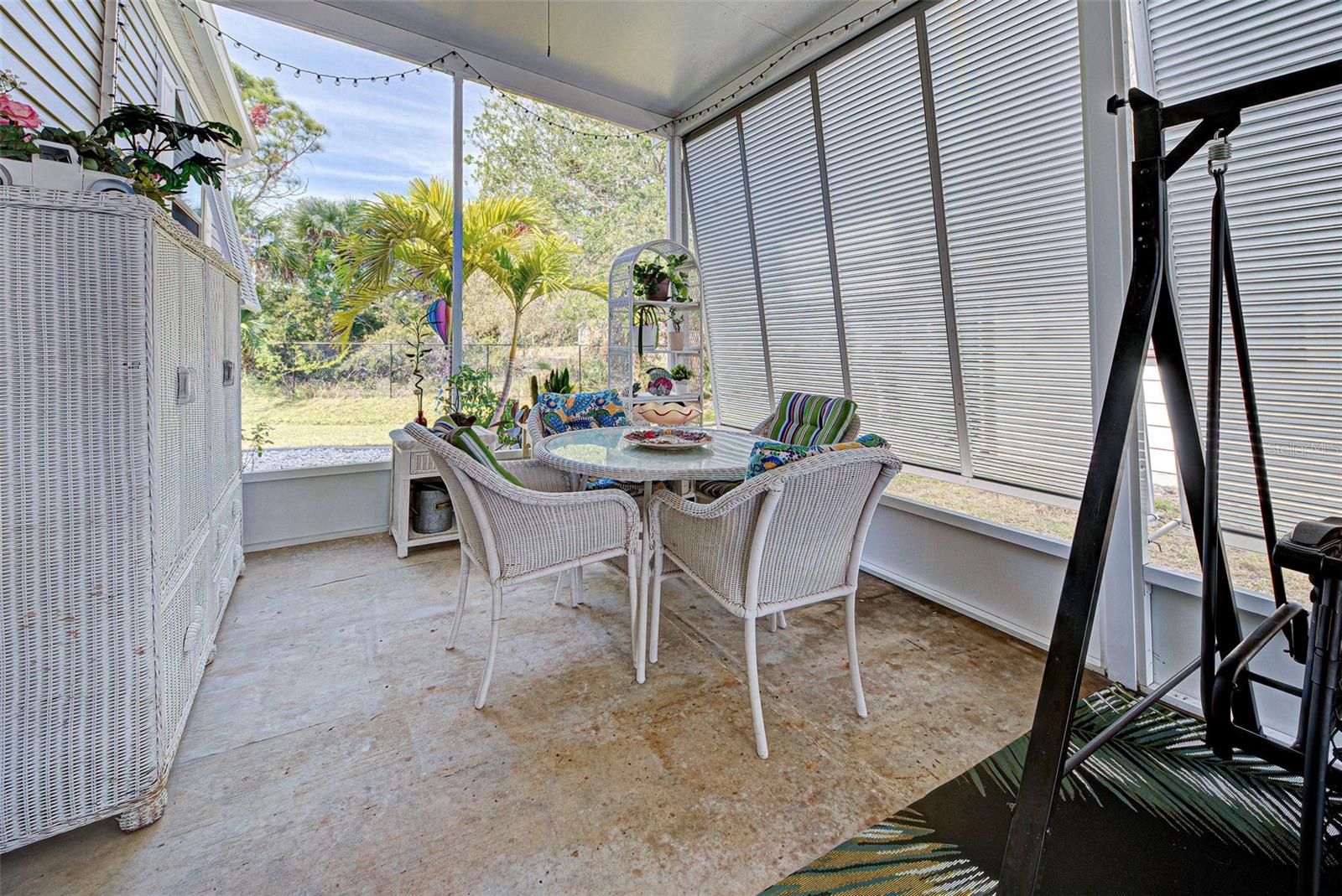 HOLIDAY PARK - Residential