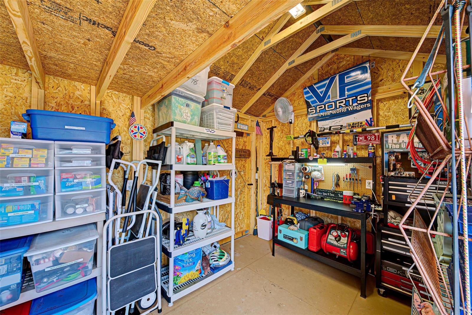 HOLIDAY PARK - Residential