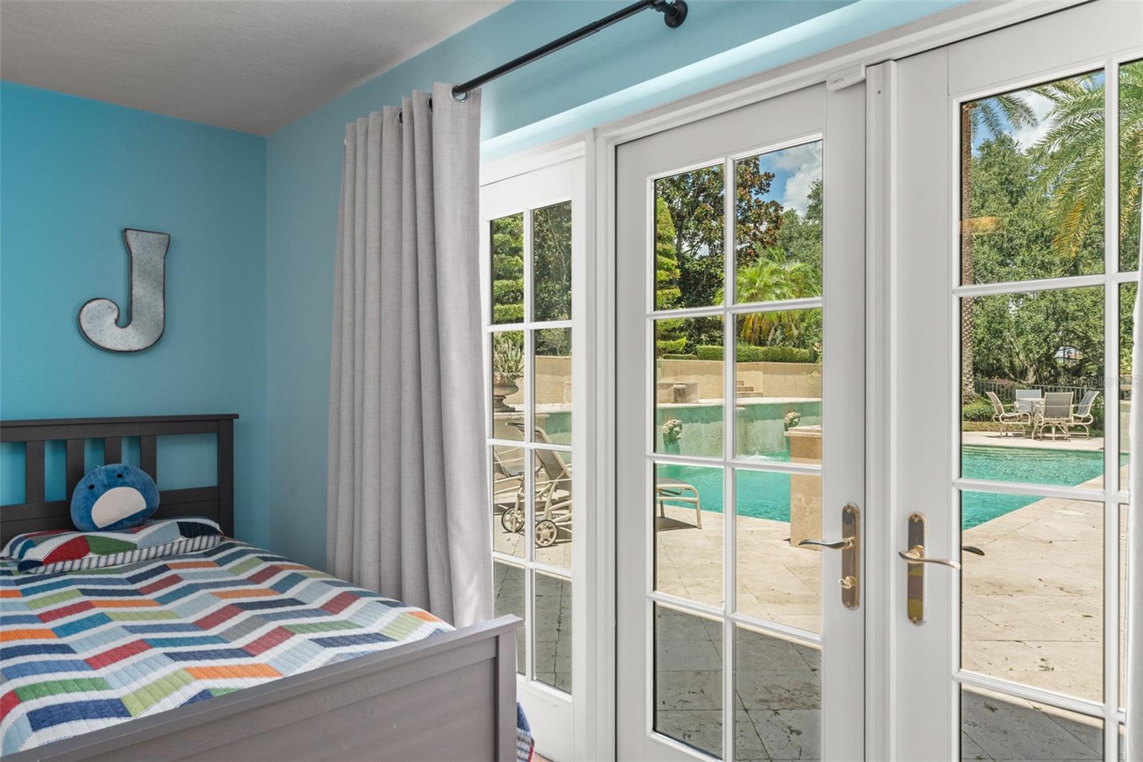 ISLEWORTH - Residential