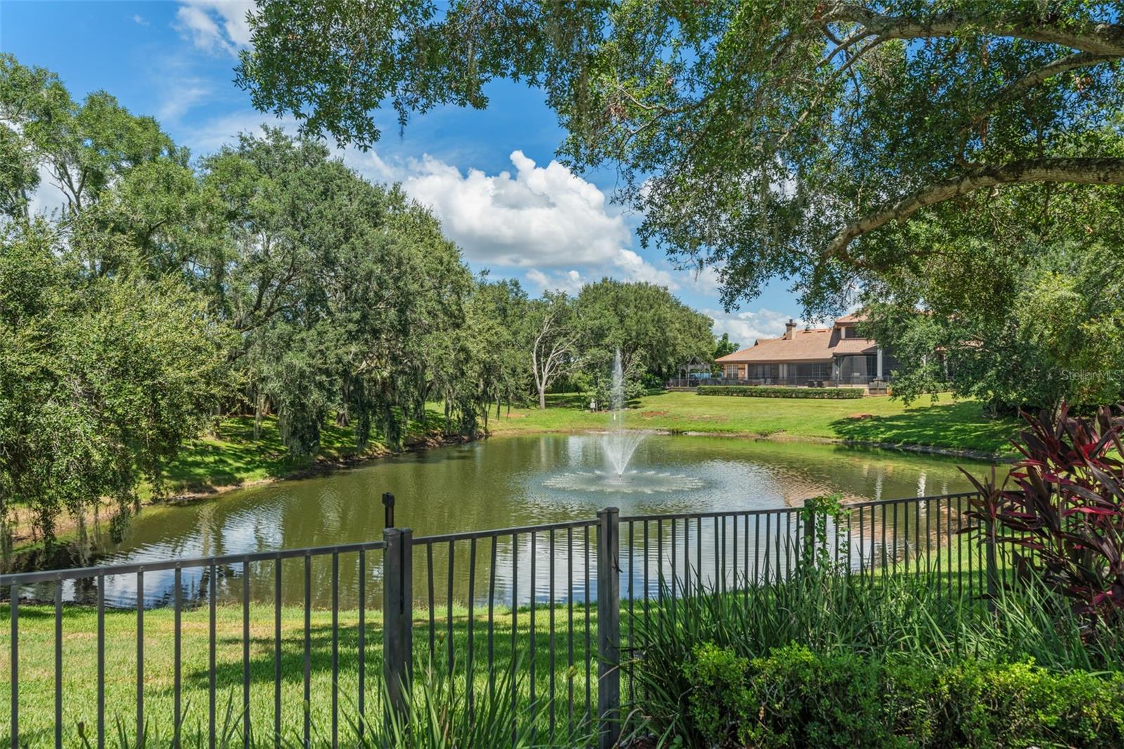 ISLEWORTH - Residential