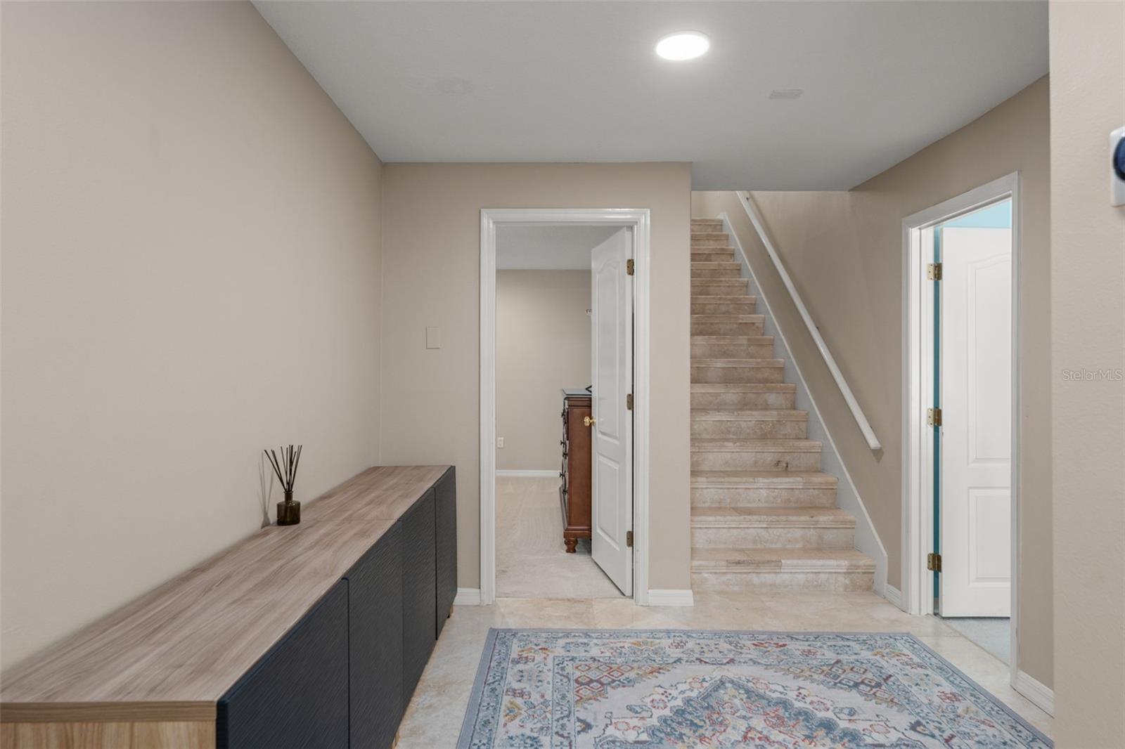 ISLEWORTH - Residential