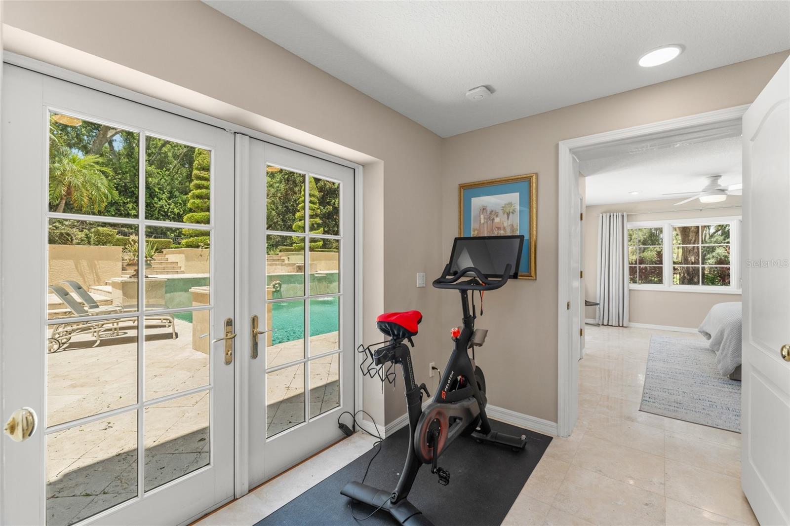 ISLEWORTH - Residential