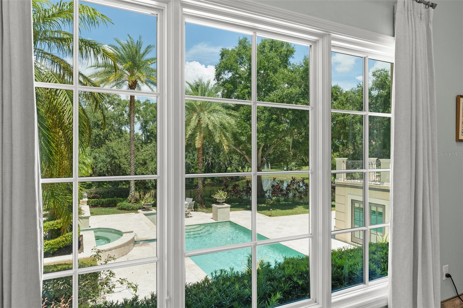 ISLEWORTH - Residential
