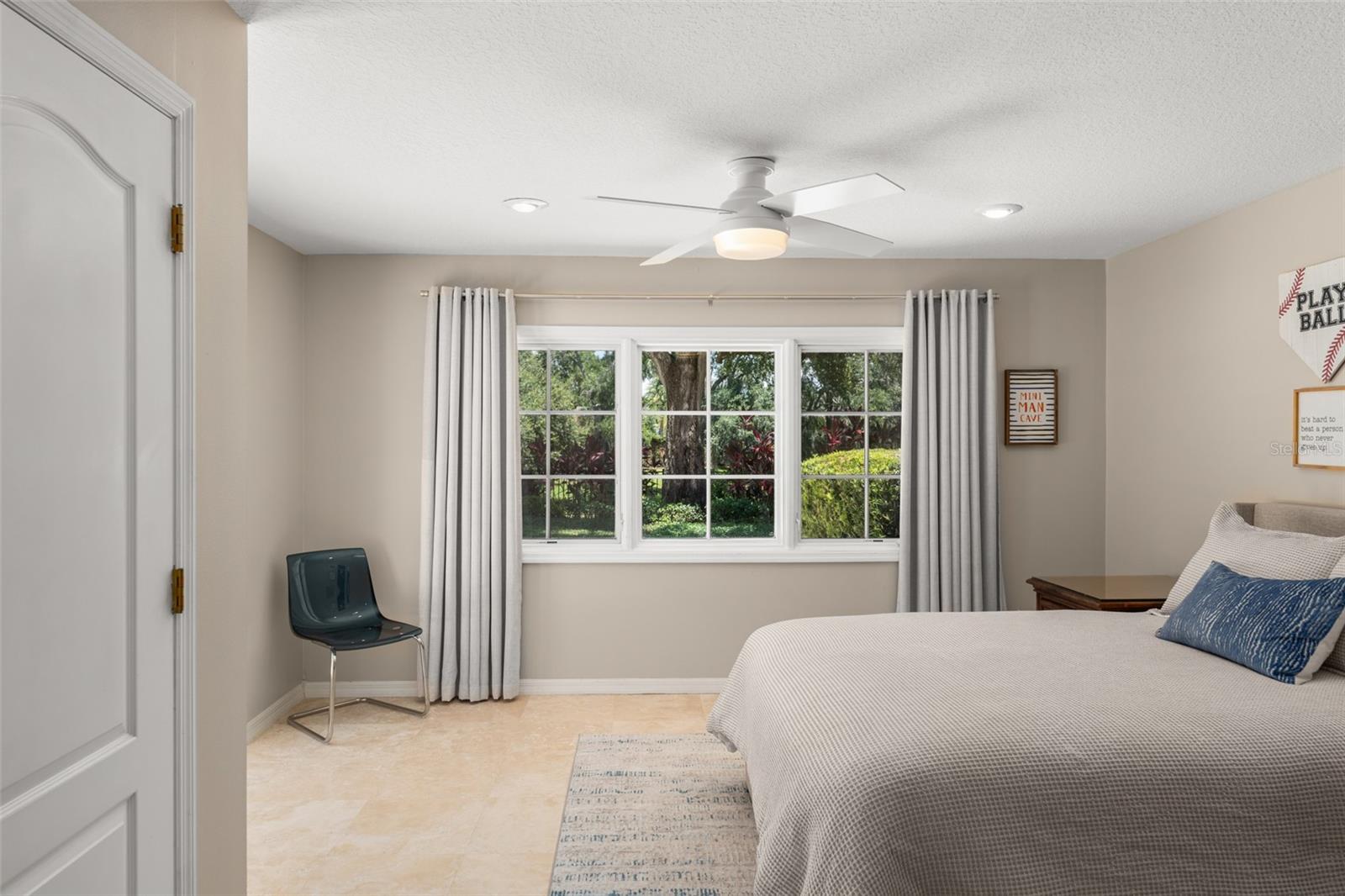 ISLEWORTH - Residential